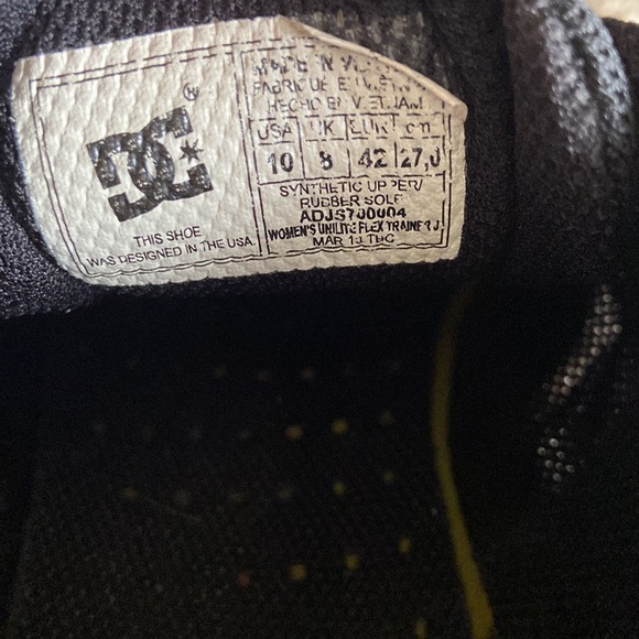 DC Unilite Trainer Shoes - Picture 7 of 7